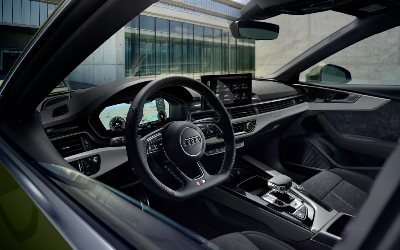 Hillsboro OR - 2022 Audi A5's Interior