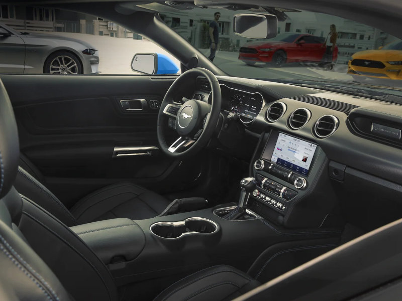 Birmingham AL - 2022 Ford Mustang's Interior