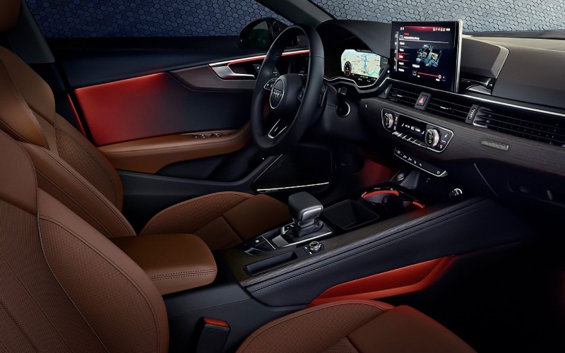 Beaverton Car Company - Discover the Luxurious Interior of the Used Audi A4 Premium Plus near Beaverton OR
