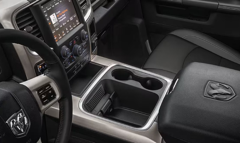 Hoover, AL - 2024 Ram 1500 Classic 's Interior Hoover, AL - 2024 Ram 1500 Classic 's Interior